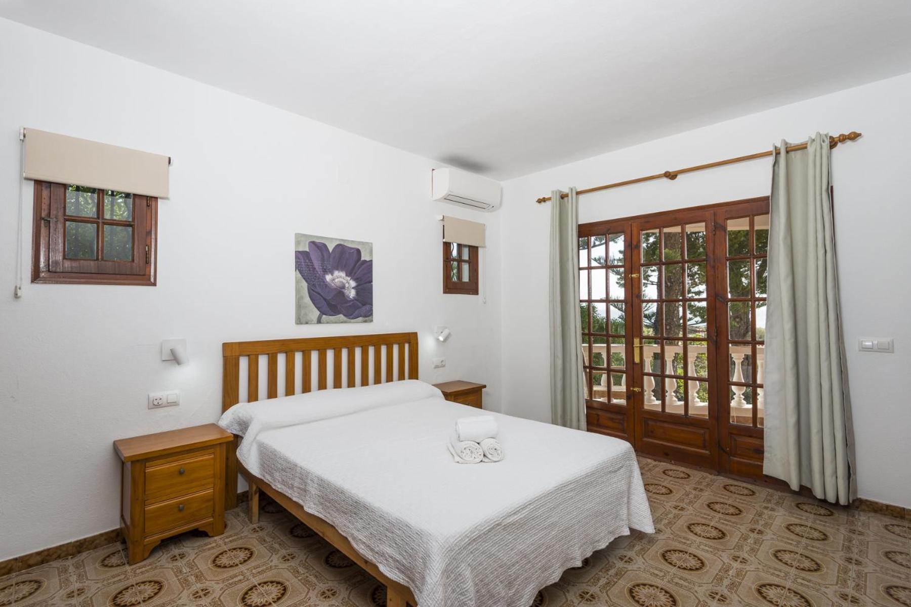 Villa Nineta Son Bou Exterior photo