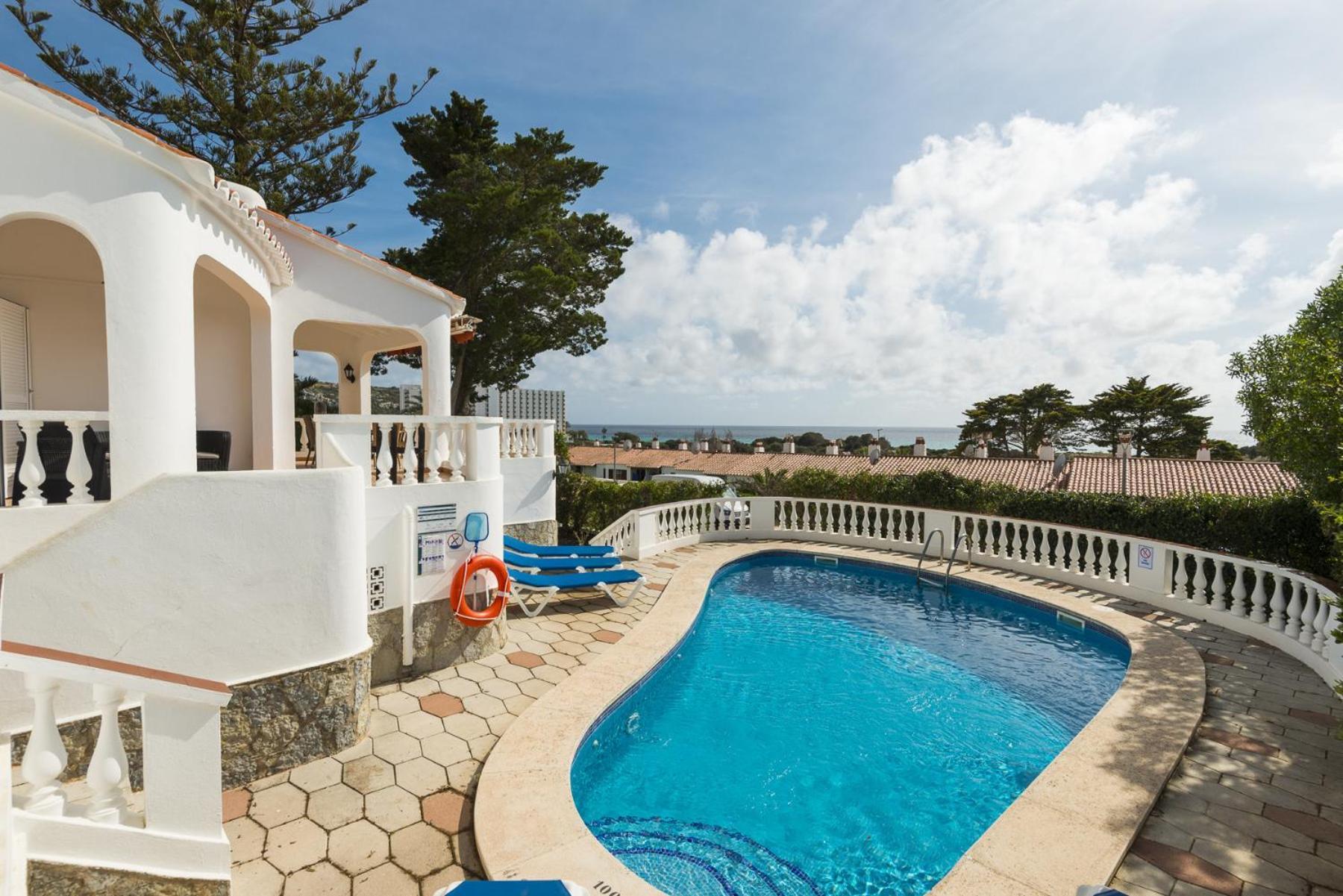 Villa Nineta Son Bou Exterior photo